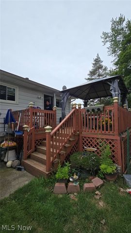 18290 Whitney Road, Strongsville, OH 44149