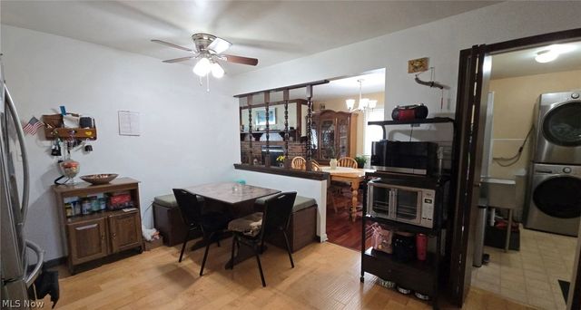 18290 Whitney Road, Strongsville, OH 44149