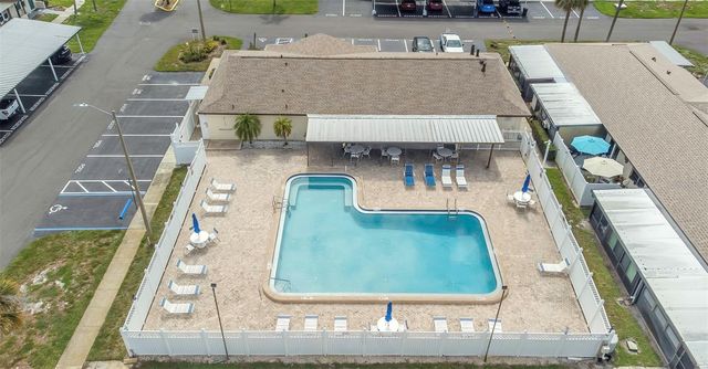 24862 US HIGHWAY 19 N 2001, Clearwater, FL 33763