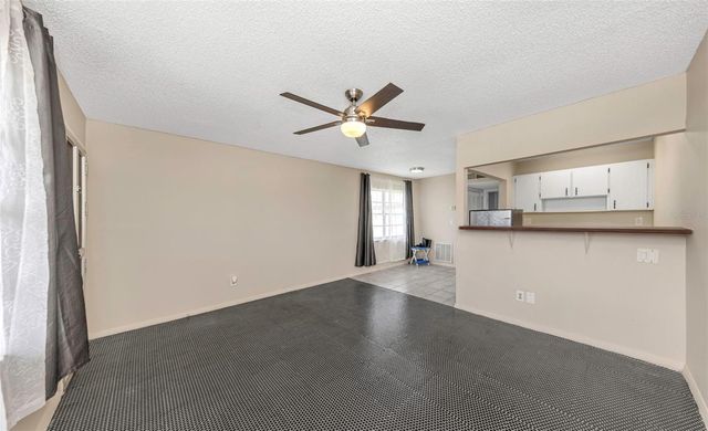 24862 US HIGHWAY 19 N 2001, Clearwater, FL 33763