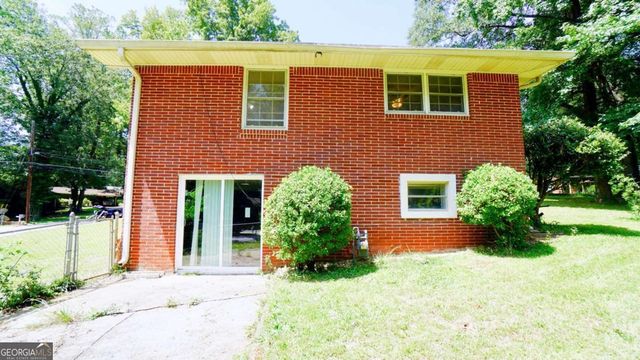 6663 Peacock Boulevard, Morrow, GA 30260