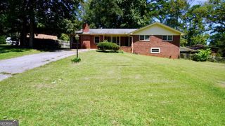 6663 Peacock Boulevard, Morrow, GA 30260