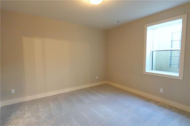 12720 NW Larkspur Lane, Platte City, MO 64079