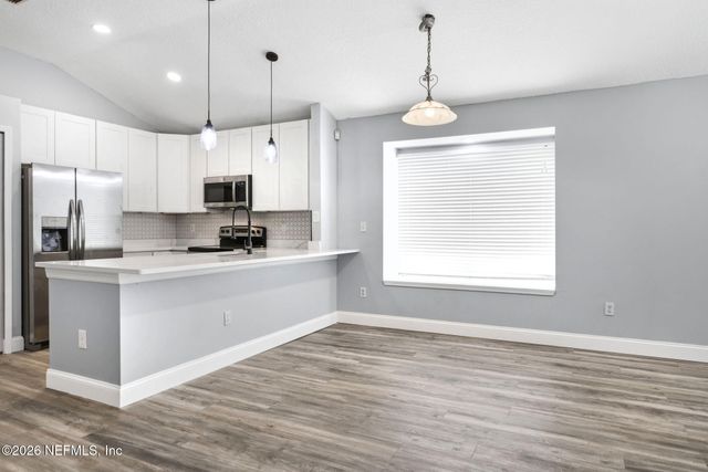 1134 RADIS Place, Jacksonville, FL 32225
