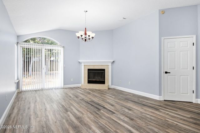 1134 RADIS Place, Jacksonville, FL 32225