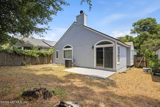 1134 RADIS Place, Jacksonville, FL 32225