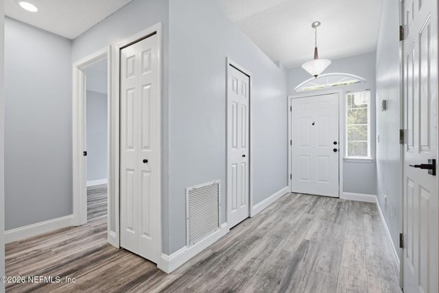 1134 RADIS Place, Jacksonville, FL 32225
