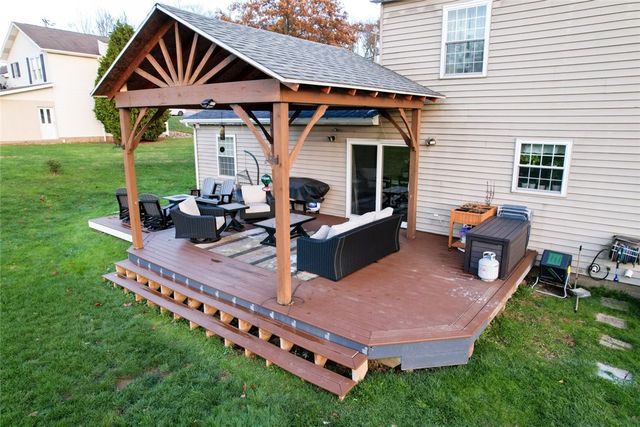 157 Moore Rd, Center Twp, PA 16001