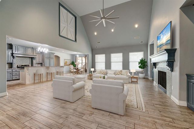 10060 E Stella Acres Lane, Oklahoma City, OK 73165