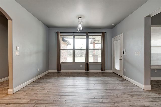 10060 E Stella Acres Lane, Oklahoma City, OK 73165