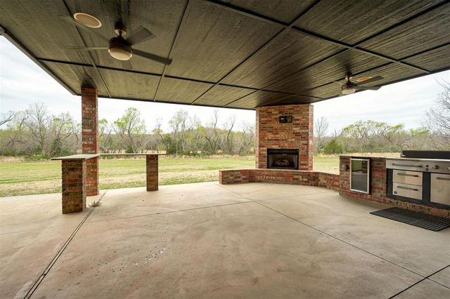 10060 E Stella Acres Lane, Oklahoma City, OK 73165