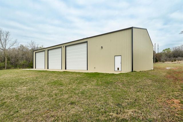 10060 E Stella Acres Lane, Oklahoma City, OK 73165