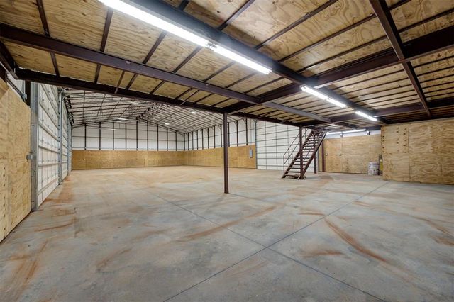 10060 E Stella Acres Lane, Oklahoma City, OK 73165