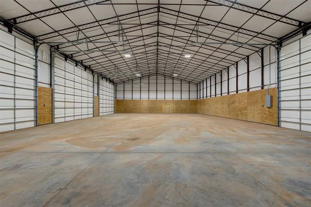 10060 E Stella Acres Lane, Oklahoma City, OK 73165