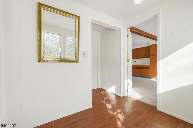 645 Wildwood Rd, Northvale Boro, NJ 07647