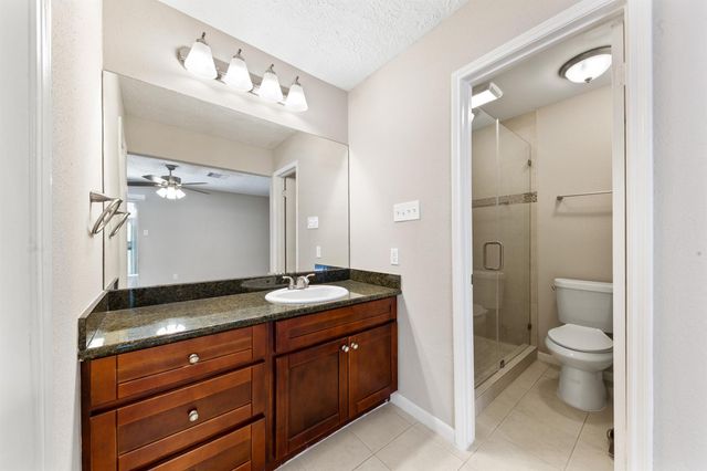 3042 Pecan Point Drive, Sugar Land, TX 77478