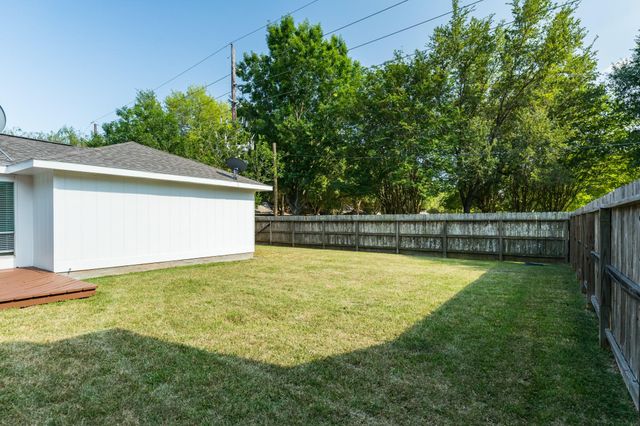 3042 Pecan Point Drive, Sugar Land, TX 77478