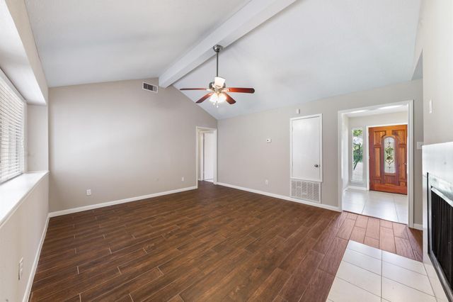3042 Pecan Point Drive, Sugar Land, TX 77478