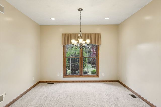 2210 SKYHILL ROAD, Mahoning Twp, PA 16116