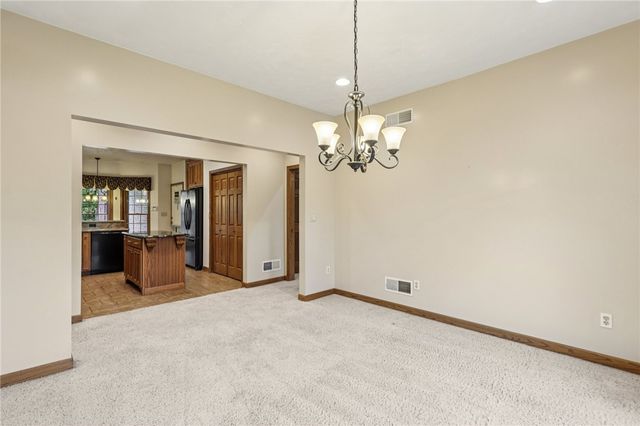 2210 SKYHILL ROAD, Mahoning Twp, PA 16116