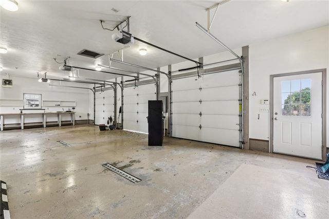 2210 SKYHILL ROAD, Mahoning Twp, PA 16116