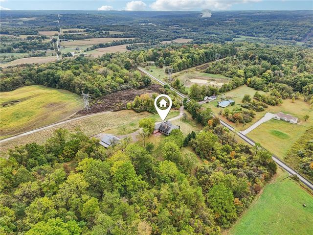 2210 SKYHILL ROAD, Mahoning Twp, PA 16116