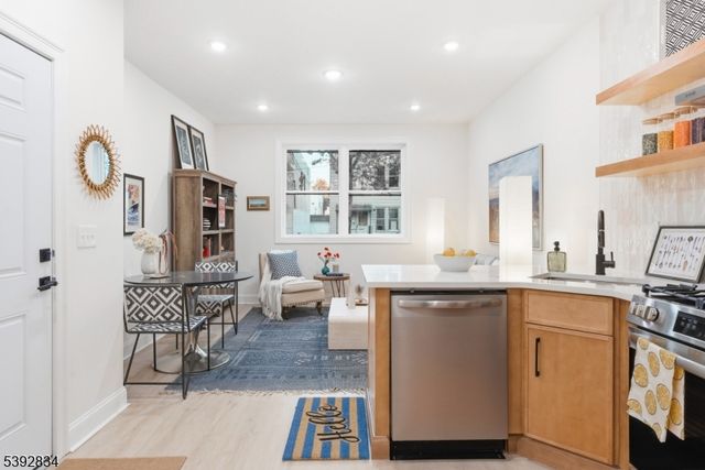 111 Clarke Ave, Jersey City, NJ 07304