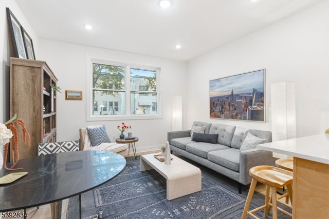 111 Clarke Ave, Jersey City, NJ 07304