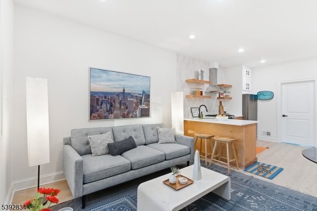 111 Clarke Ave, Jersey City, NJ 07304
