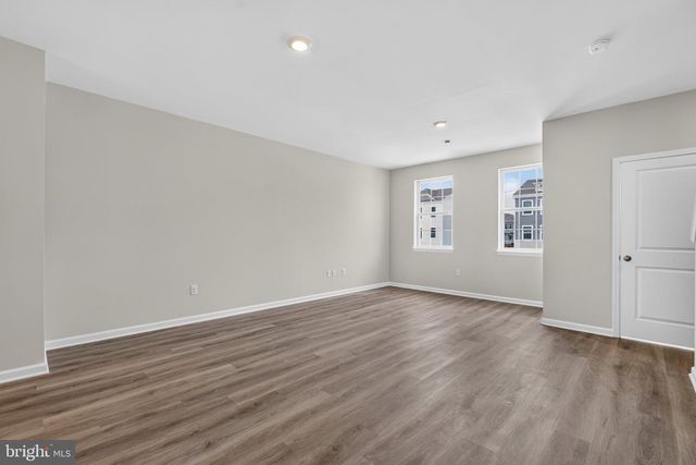 139 ESSEX DR, Sicklerville, NJ 08081