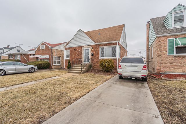 343 Frederick Avenue, Bellwood, IL 60104