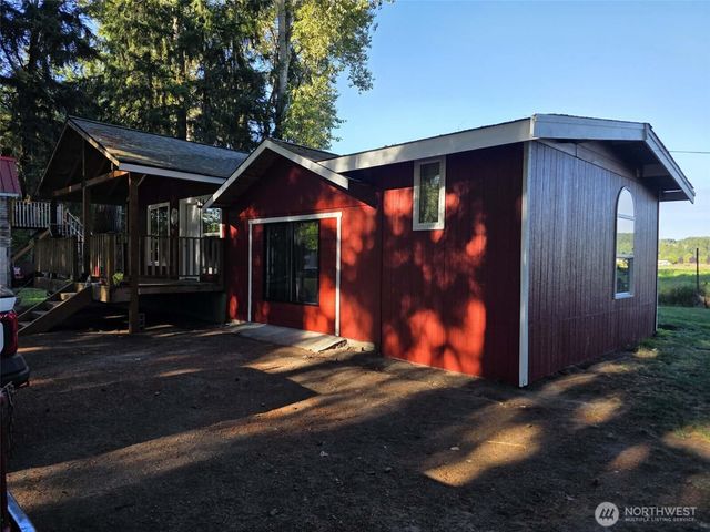 41725 40th Avenue Ct S, Roy, WA 98580