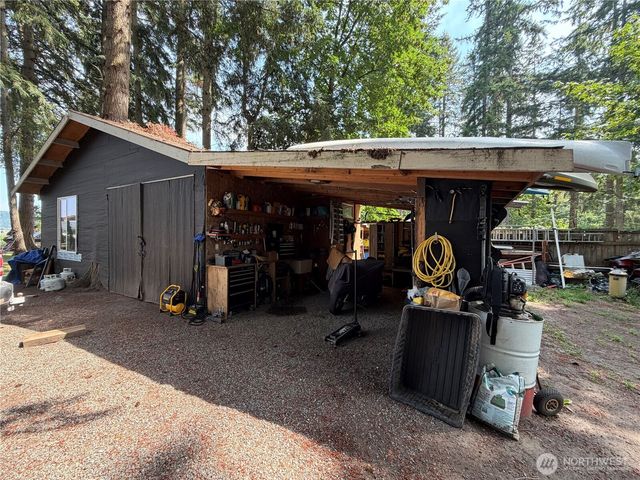 41725 40th Avenue Ct S, Roy, WA 98580