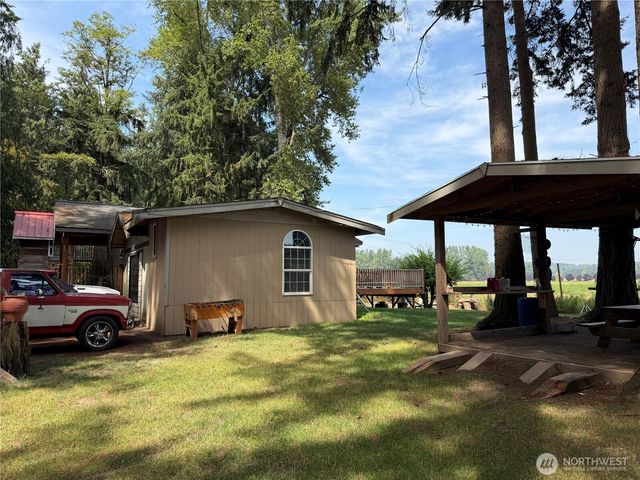 41725 40th Avenue Ct S, Roy, WA 98580