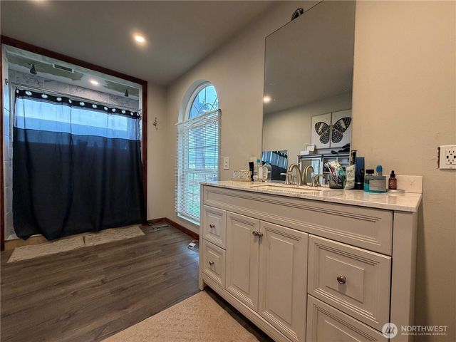 41725 40th Avenue Ct S, Roy, WA 98580
