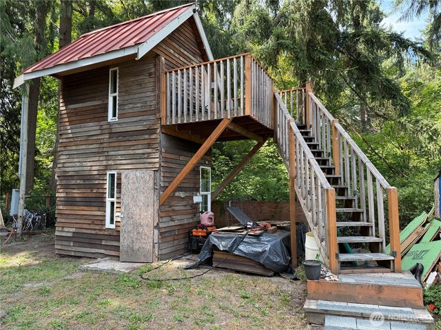 41725 40th Avenue Ct S, Roy, WA 98580