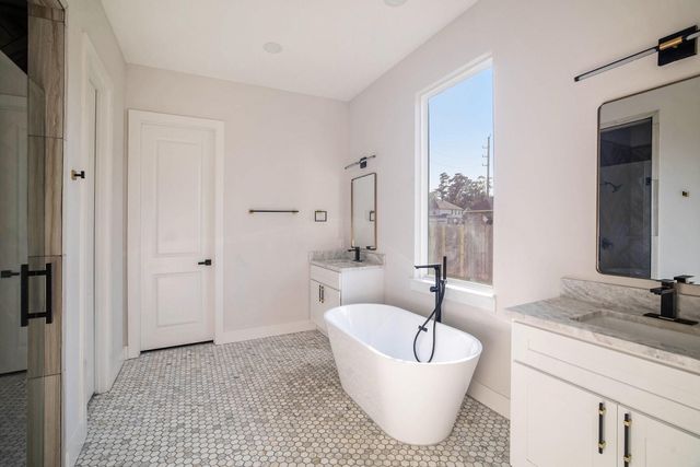 11114 Loblolly Wood Drive, Tomball, TX 77375