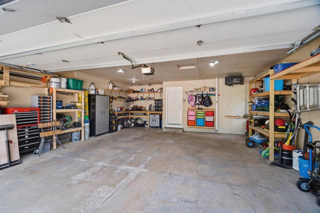 127 W BAREFOOT COURT, Appleton, WI 54913