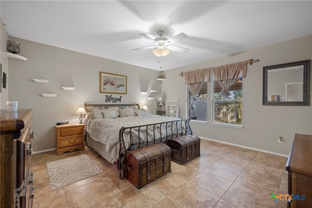 17813 Floribundas Lane, Elgin, TX 78621