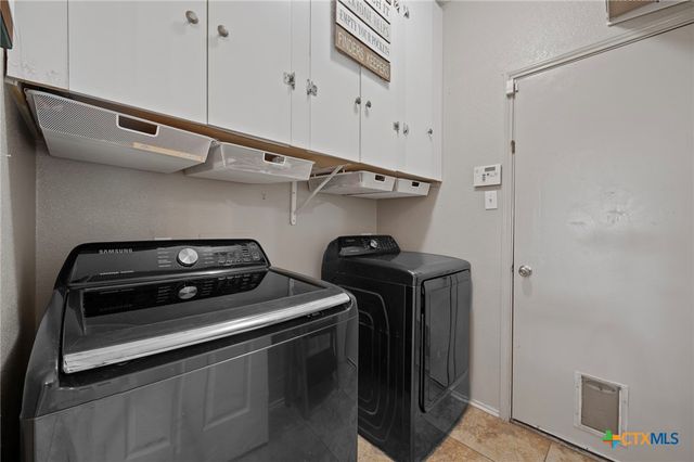 17813 Floribundas Lane, Elgin, TX 78621