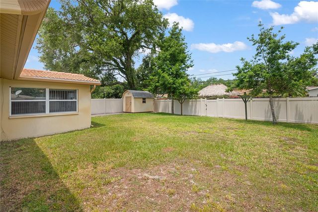 970 8TH AVENUE NE, Largo, FL 33770