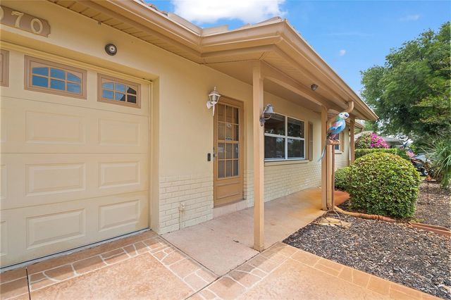 970 8TH AVENUE NE, Largo, FL 33770