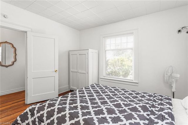 1830 E Sprague Street, Winston-salem, NC 27107