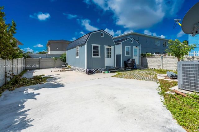 1180 NW 67th St 2, Miami, FL 33150
