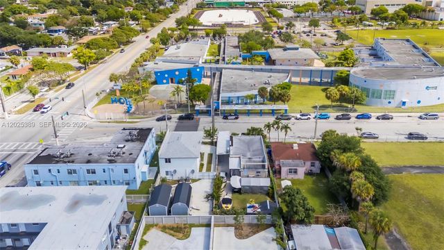 1180 NW 67th St 2, Miami, FL 33150