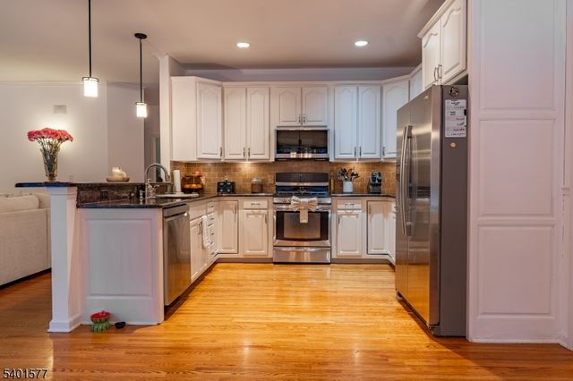 5 Hidden Valley Rd, Andover Twp., NJ 07860