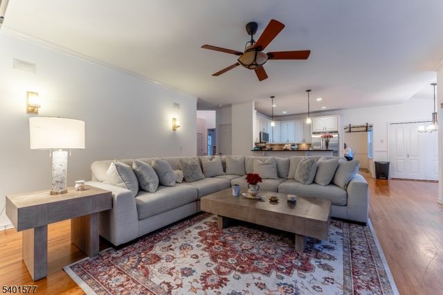 5 Hidden Valley Rd, Andover Twp., NJ 07860