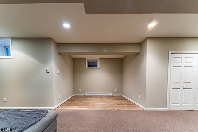 5 Hidden Valley Rd, Andover Twp., NJ 07860