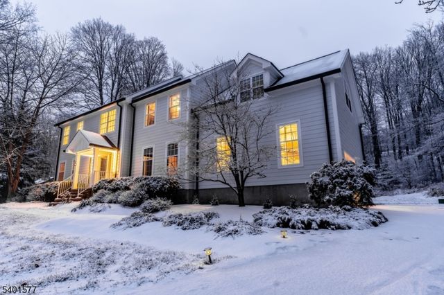 5 Hidden Valley Rd, Andover Twp., NJ 07860