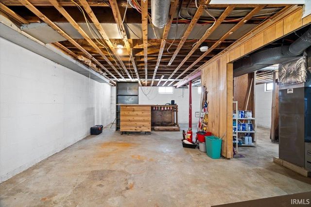 404 E 3rd Street, Michigantown, IN 46057